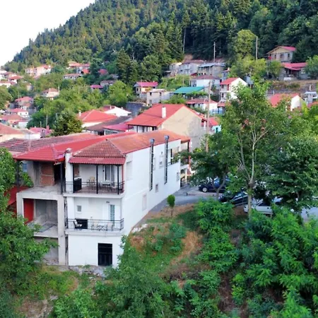 Kro πανδοχείο λίμνης πλαστήρα