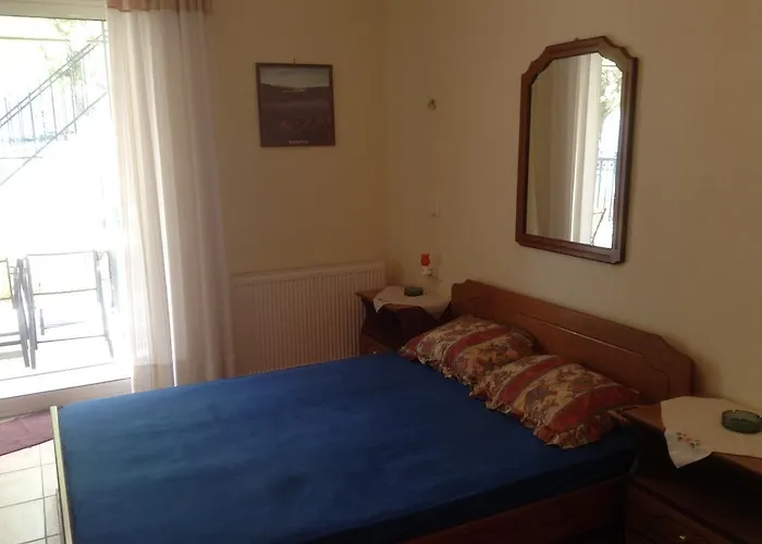 Inn πανδοχείο λίμνης πλαστήρα *